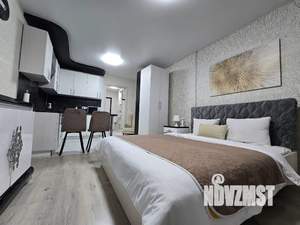 Студия квартира, посуточно, 30м2, 10/17 этаж