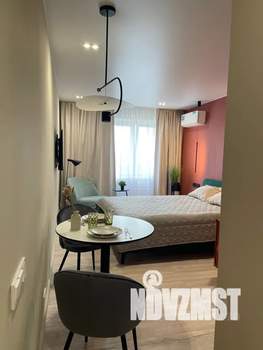 Студия квартира, посуточно, 25м2, 10/18 этаж