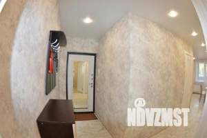 2-к квартира, посуточно, 65м2, 2/18 этаж