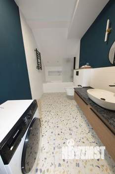 2-к квартира, на длительный срок, 65м2, 3/3 этаж