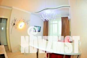 2-к квартира, посуточно, 45м2, 9/18 этаж