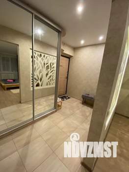 1-к квартира, посуточно, 38м2, 6/18 этаж