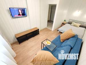 1-к квартира, посуточно, 40м2, 3/17 этаж