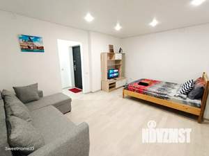 1-к квартира, посуточно, 37м2, 18/18 этаж