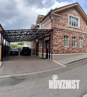 Студия квартира, посуточно, 49м2, 1/3 этаж