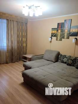 2-к квартира, посуточно, 56м2, 1/10 этаж