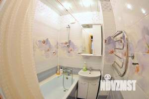 2-к квартира, посуточно, 65м2, 1/1 этаж