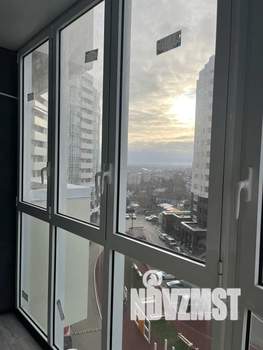 Студия квартира, посуточно, 51м2, 7/17 этаж