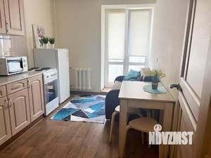 1-к квартира, посуточно, 38м2, 12/15 этаж