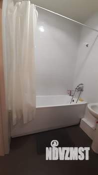 Студия квартира, посуточно, 43м2, 2/15 этаж