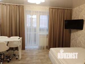 Студия квартира, посуточно, 30м2, 1/10 этаж