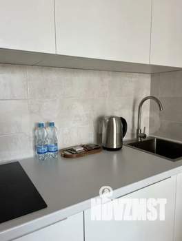 Студия квартира, посуточно, 25м2, 6/17 этаж