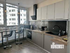 Студия квартира, посуточно, 35м2, 6/15 этаж