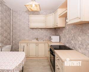 1-к квартира, посуточно, 46м2, 4/9 этаж