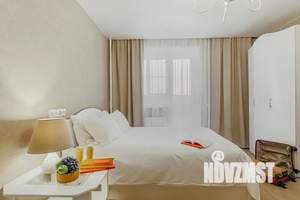 1-к квартира, посуточно, 50м2, 13/18 этаж