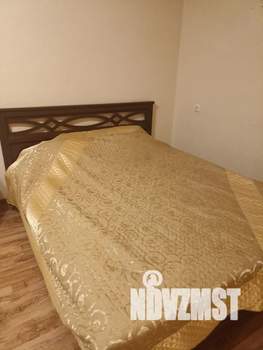 1-к квартира, посуточно, 34м2, 8/10 этаж