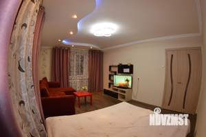 2-к квартира, посуточно, 65м2, 1/1 этаж