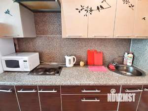 1-к квартира, посуточно, 43м2, 1/1 этаж