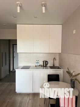 Студия квартира, посуточно, 25м2, 6/17 этаж