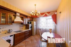 4-к квартира, на длительный срок, 112м2, 4/9 этаж
