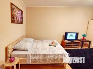 1-к квартира, посуточно, 39м2, 4/9 этаж