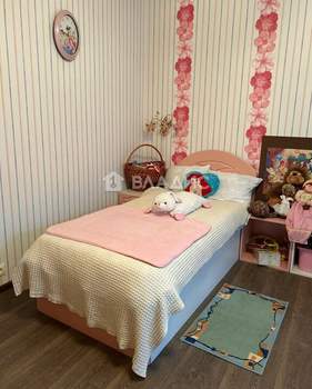 3-к квартира, на длительный срок, 102м2, 1/5 этаж