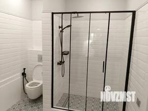 Студия квартира, посуточно, 49м2, 1/3 этаж