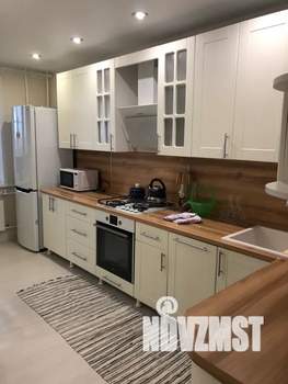 1-к квартира, посуточно, 42м2, 7/10 этаж