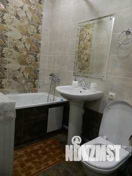 Студия квартира, посуточно, 33м2, 1/5 этаж