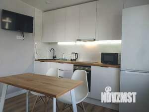 1-к квартира, посуточно, 38м2, 8/17 этаж