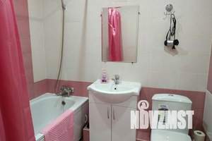 1-к квартира, посуточно, 60м2, 1/10 этаж