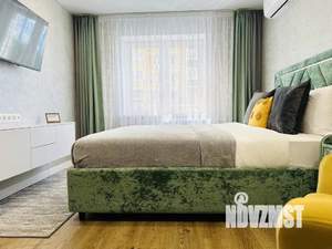 1-к квартира, посуточно, 43м2, 1/1 этаж