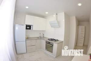 2-к квартира, посуточно, 70м2, 9/17 этаж