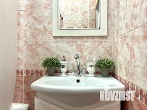 1-к квартира, посуточно, 41м2, 4/4 этаж