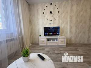 1-к квартира, посуточно, 44м2, 10/17 этаж