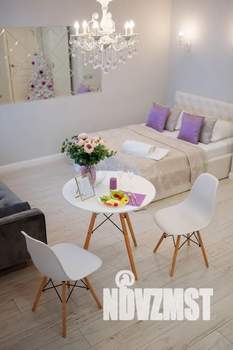 Студия квартира, посуточно, 30м2, 1/10 этаж