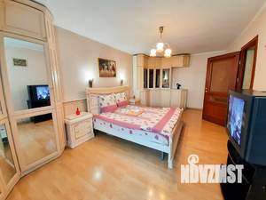 1-к квартира, посуточно, 65м2, 1/1 этаж