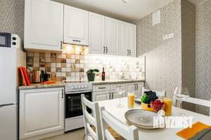 1-к квартира, посуточно, 50м2, 13/18 этаж