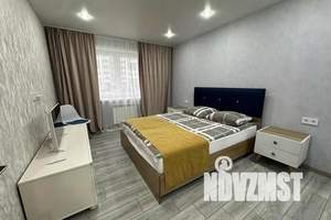 1-к квартира, посуточно, 41м2, 1/19 этаж