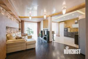 4-к квартира, посуточно, 195м2, 3/4 этаж