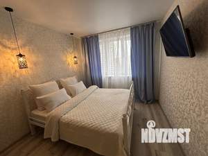 1-к квартира, посуточно, 38м2, 11/15 этаж