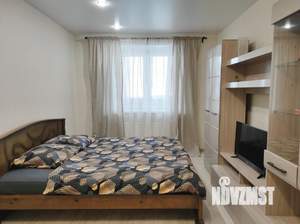 1-к квартира, посуточно, 45м2, 1/10 этаж