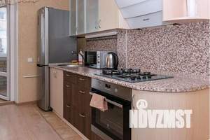 1-к квартира, посуточно, 45м2, 3/9 этаж