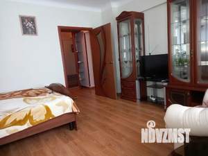 1-к квартира, посуточно, 35м2, 3/5 этаж