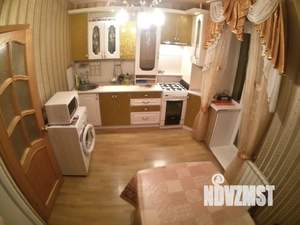 2-к квартира, посуточно, 50м2, 2/4 этаж
