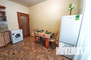 1-к квартира, посуточно, 45м2, 7/9 этаж