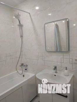 1-к квартира, посуточно, 42м2, 1/1 этаж