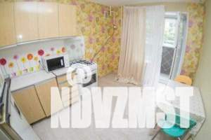 1-к квартира, посуточно, 41м2, 2/10 этаж