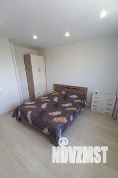 1-к квартира, посуточно, 40м2, 14/18 этаж