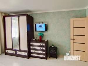 1-к квартира, посуточно, 44м2, 2/9 этаж